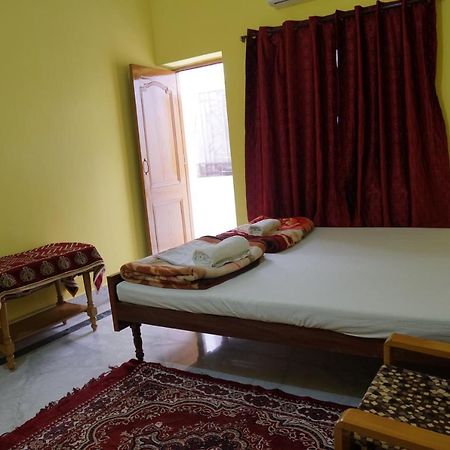 Rahul Guest House Bodh Gaya Eksteriør billede